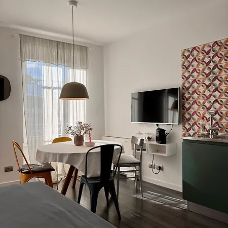 Manciuno Appartement *